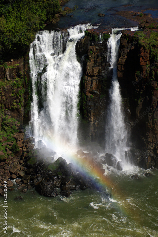 Chutes d'eau et arc-en-ciel - 2