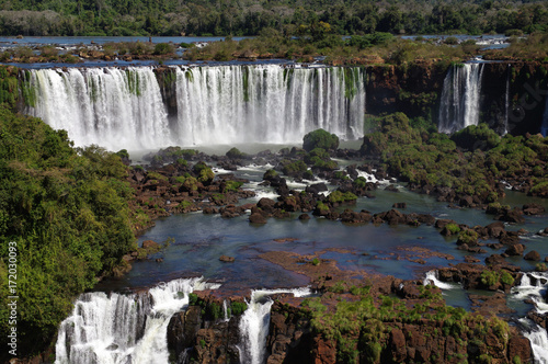 Chutes d Iguazu  c  t   br  silien