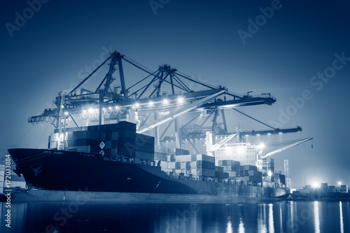 Print op canvas Shipping terminal and shipyard, Business transportation