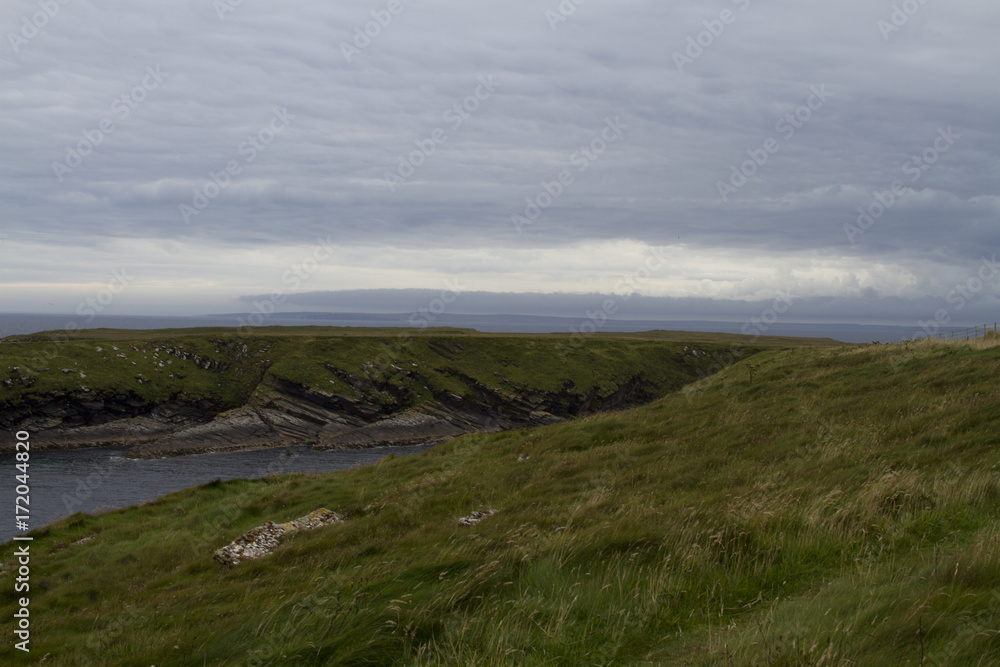 Die Küste der Orkney Inseln - Schottland