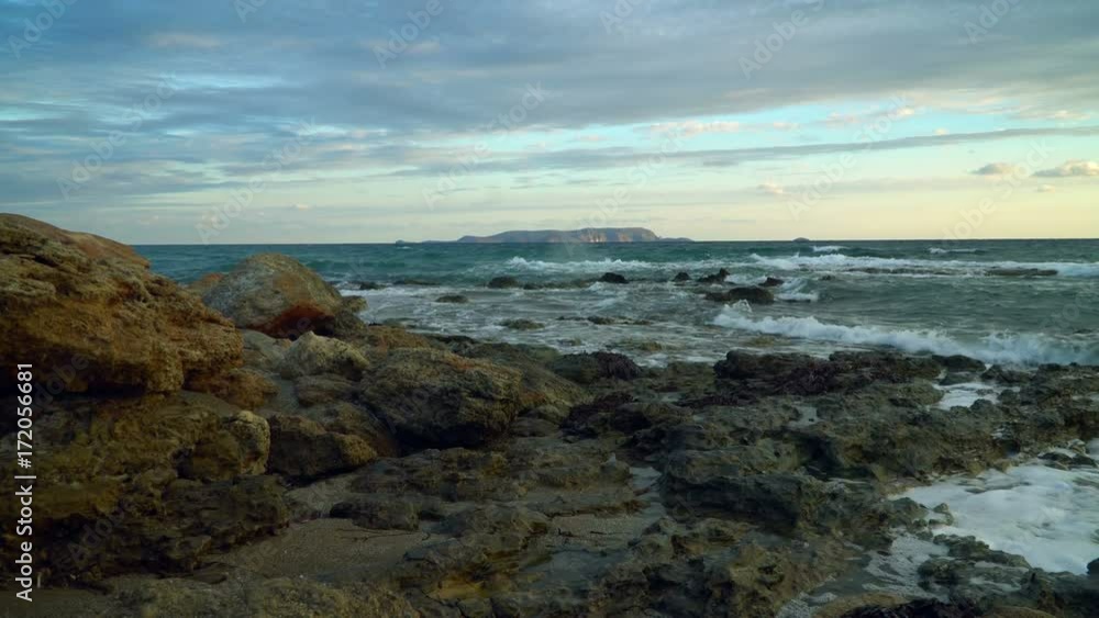 Sea, waves, spray shore Away the island Sea, waves, spray shore Away the island