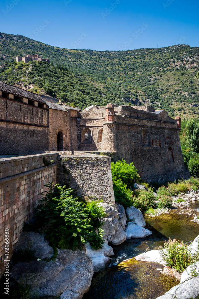 Villefranche de Conflent et ses remparts Villefranche de Conflent et ses remparts