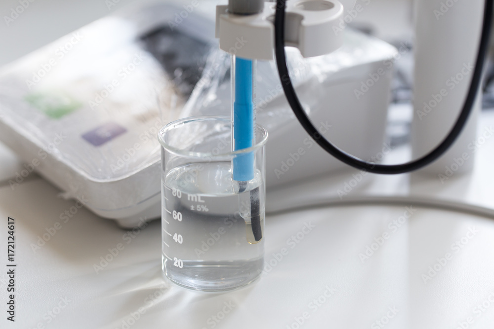 Reference electrode (pH) and Experiment chemical in Lab. Reference electrode (pH) and Experiment chemical in Lab.