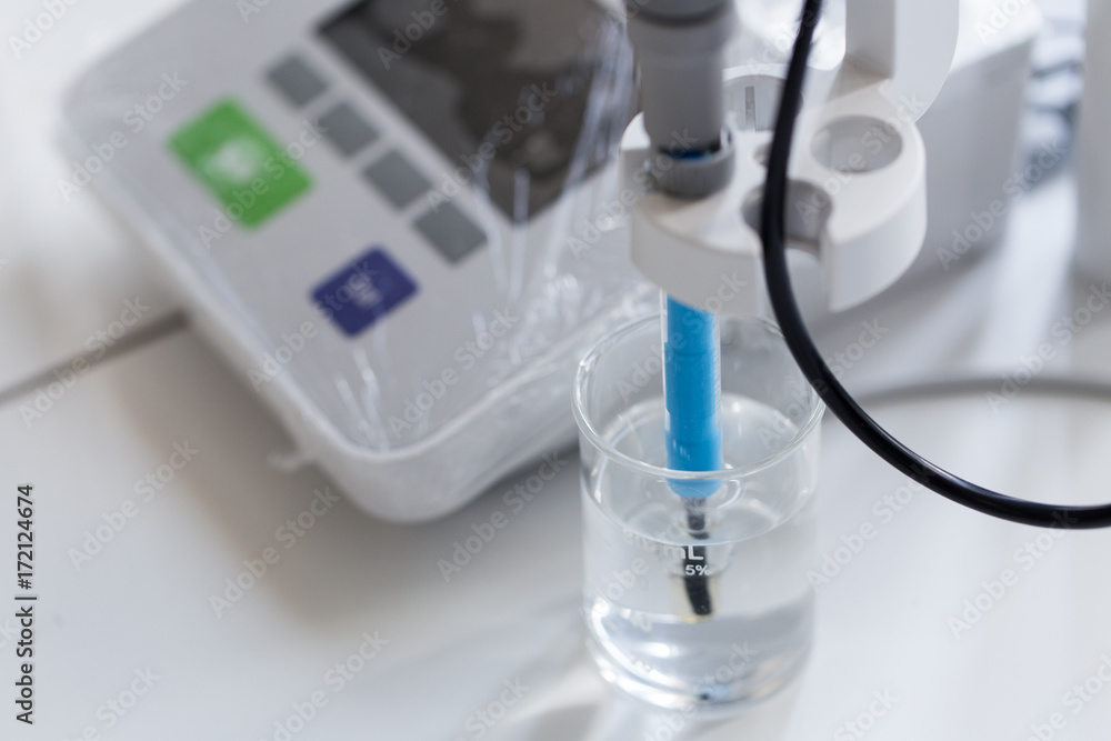 Reference electrode (pH) and Experiment chemical in Lab. Reference electrode (pH) and Experiment chemical in Lab.