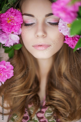Beautiful woman in roses  © nuzza11