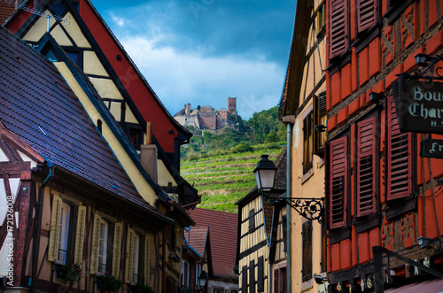 Blick auf die Urlrichsburg in Ribeauvillé photo