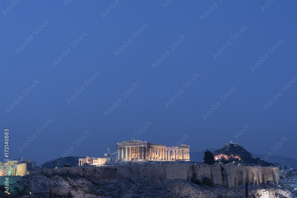 Vista dell'Acropoli di Atene al crepuscolo, Grecia	