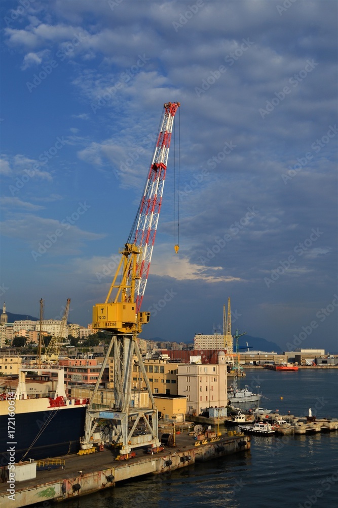 Fototapeta premium Kran am Hafen