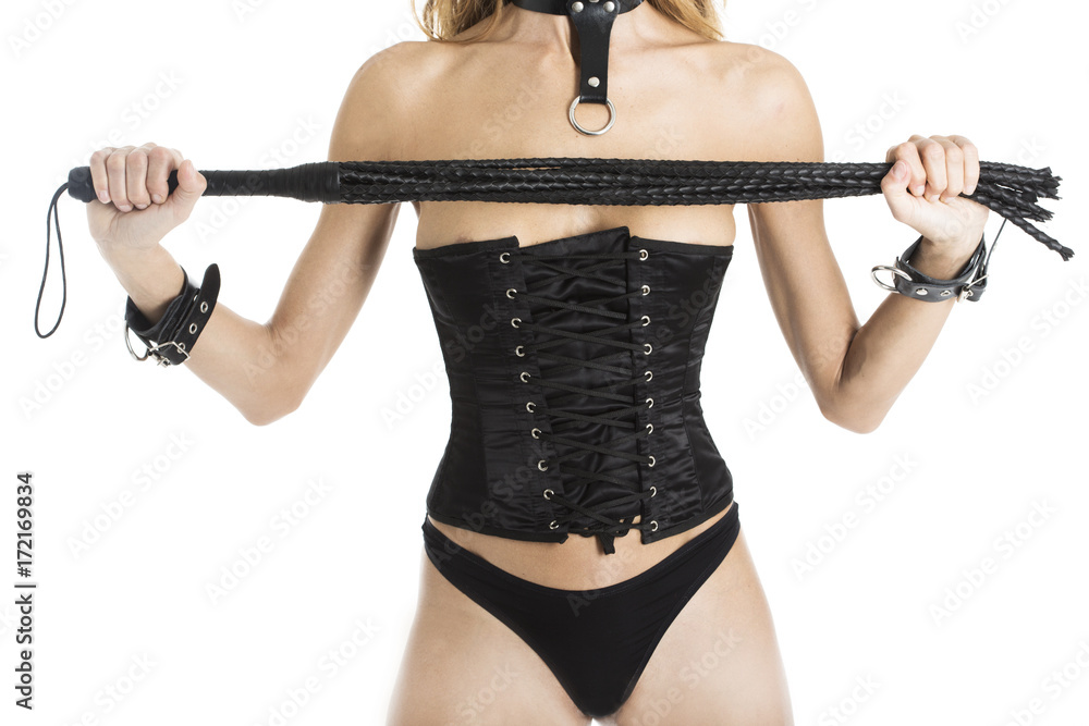 femme sexy en sous vêtements avec un fouet en cuir foto de Stock | Adobe  Stock