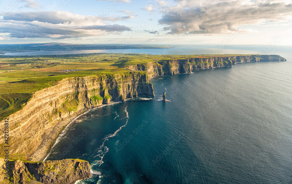 Aerial birds eye drone view from the world famous cliffs of moher in ...