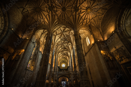 Iglesia de los Jerónimos en Belen, Lisboa photo