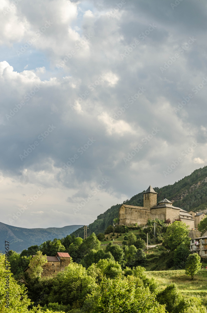 Fototapeta premium view from antique buildings in Torla, Spain