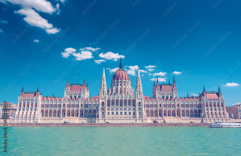 Fototapeta premium Budapest parliament building