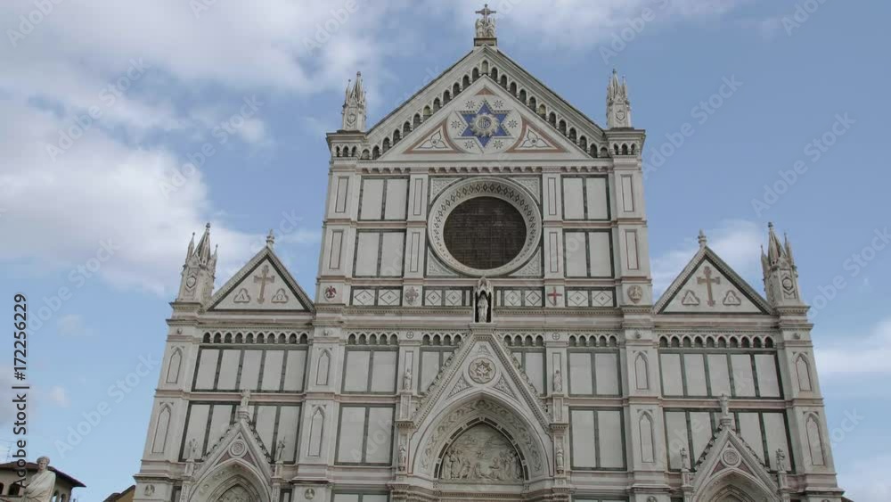 Santa Croce Basilica in the historic city center o Florence (Santa Croce di Firenze) Santa Croce Basilica in the historic city center o Florence (Santa Croce di Firenze)