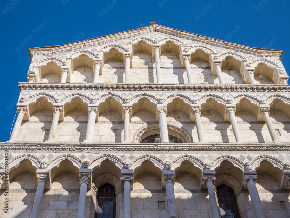 Beautiful chruch building in the city of Pisa