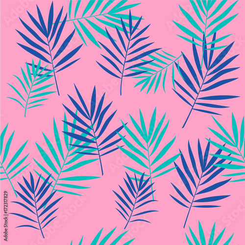 Tropical palm leaves seamless pattern. Modern trendy fashion design