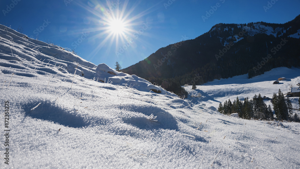 Neuschnee in der Skiregion Spitzingsee