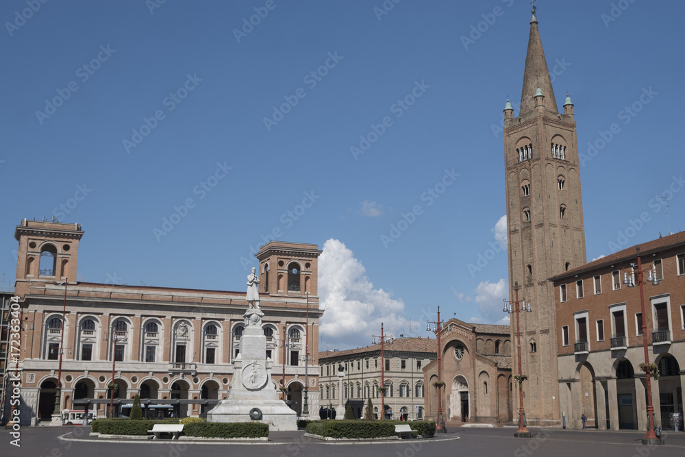 Forli (Italy): Aurelio Saffi square with church of San Mercuriale