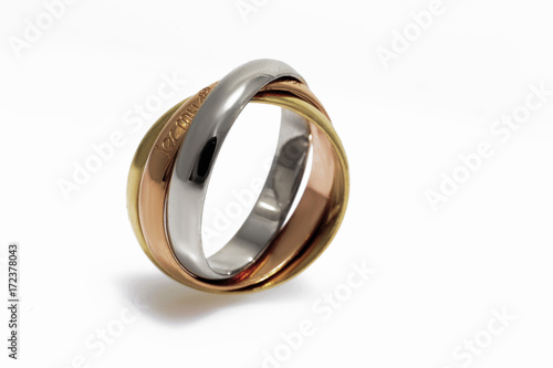 three gold ring for wedding