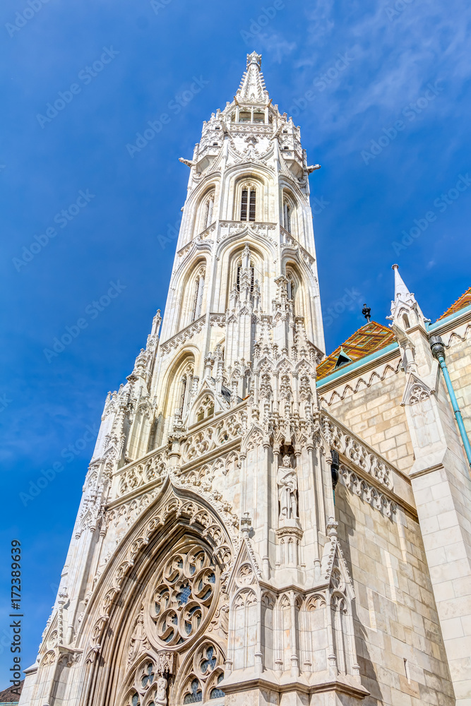 Matthiaskirche in Budapest auf dem Schlossberg im Burgviertel von Buda