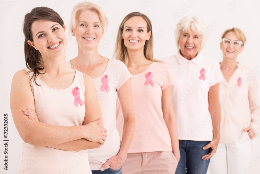Obraz premium Women wearing pink shirts