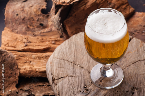 Light beer on stump