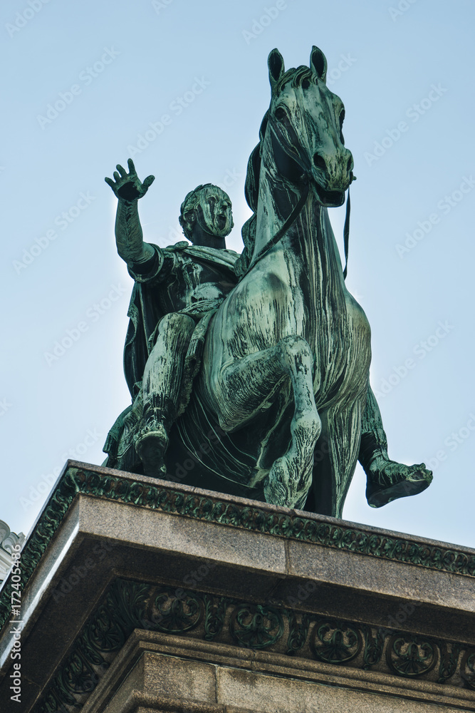 Obraz premium Sculptures in Vienna center, Austria