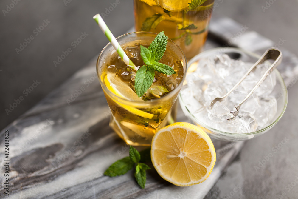 Ice tea with lemon and mint Ice tea with lemon and mint