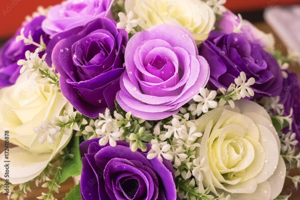バラの花束ブーケ、紫、白 バラの花束ブーケ、紫、白