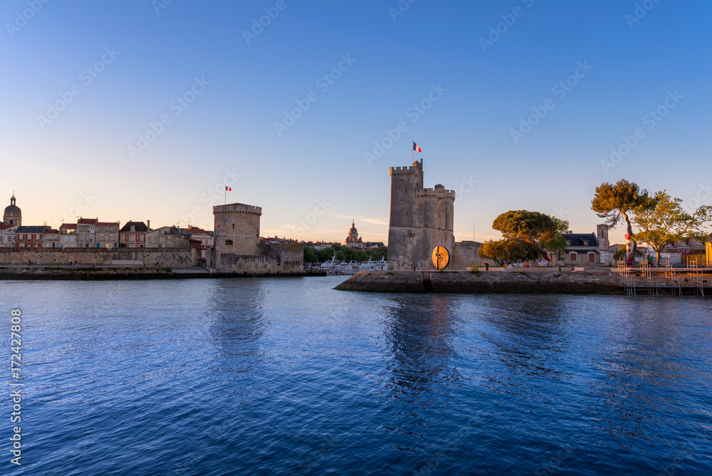Port de la Rochelle au coucher de soleil