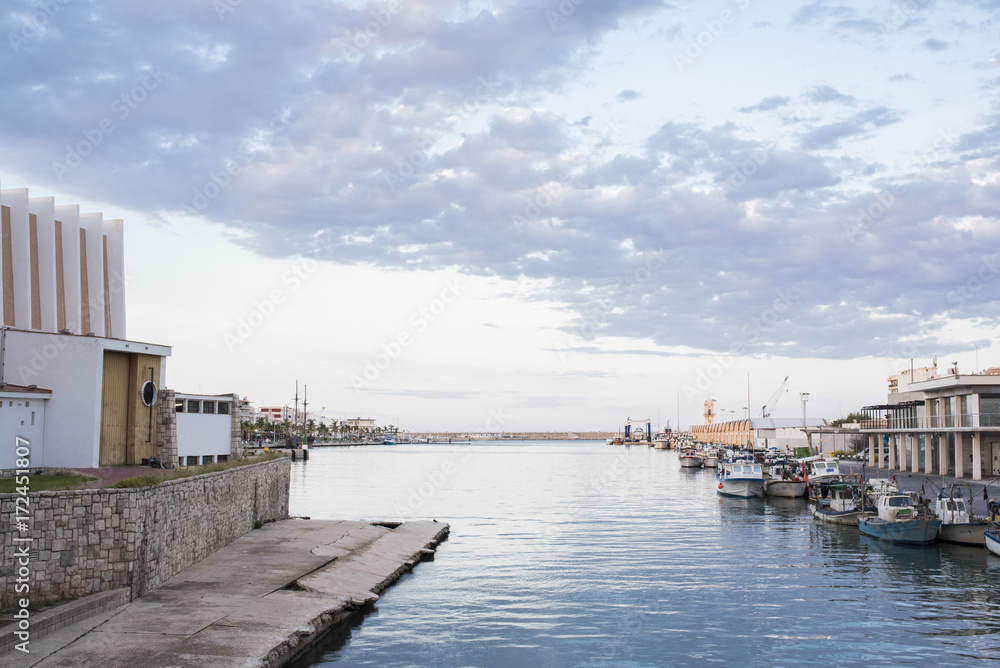 Fototapeta premium Vistas del puerto de Gandia, Valencia