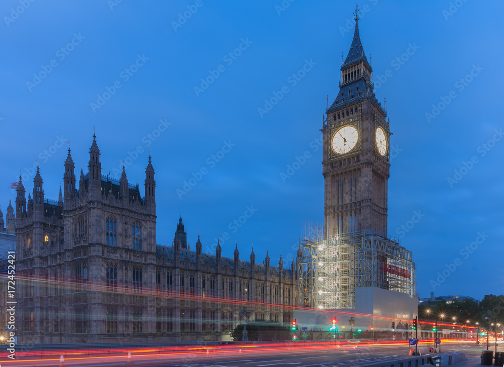 Obraz premium Westminster bridge, Big Ben in the morning