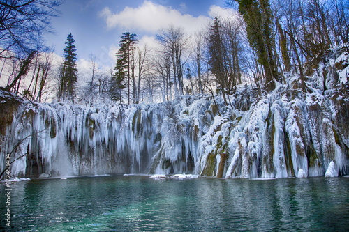 Canvas Print Plitvice lakes, national park in Croatia - winter edition