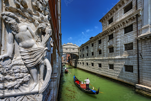 Italy. Venice. The Bridge of Sighs (Ponte dei Sospiri) and the New Prison (Prigioni Nuove).   Venice and its Lagoon is on UNESCO World Heritage List © WitR
