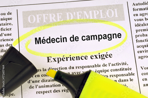 Offre d'emploi de médecin de campagne  photo