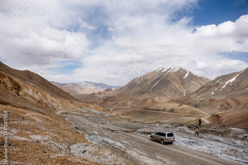 tajikistan pamir road