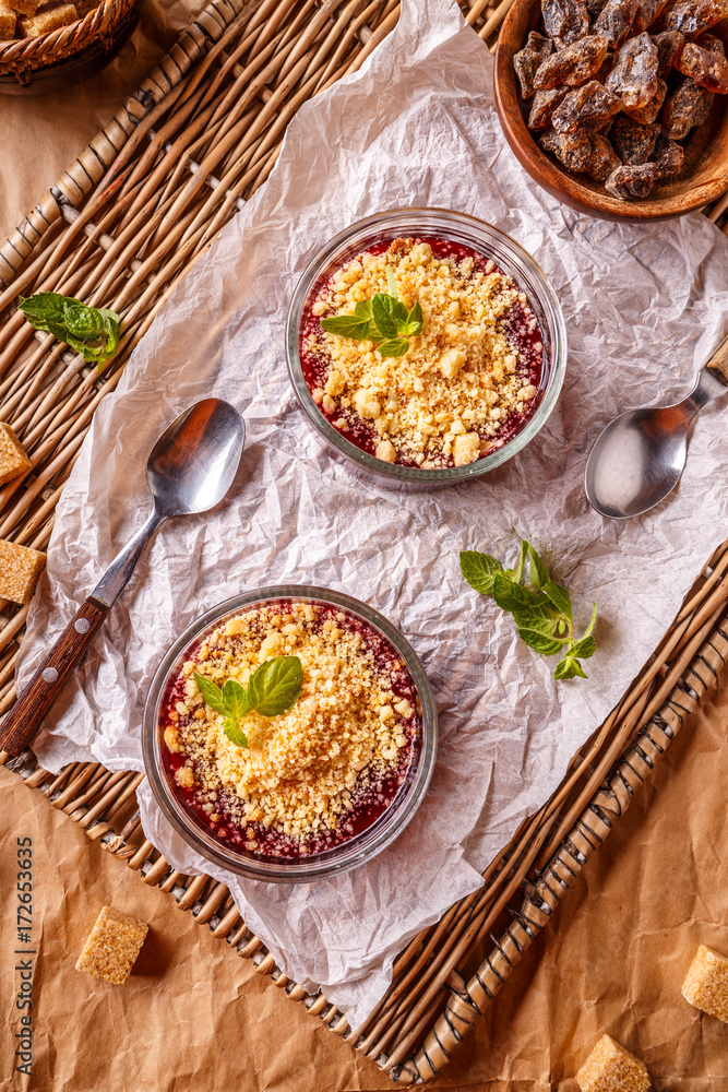 Red berry summer crumble Red berry summer crumble