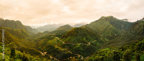 Panorama of O Quy Ho Mountain Pass (Sapa, Vietnam), Vietnam's longest mountain pass.