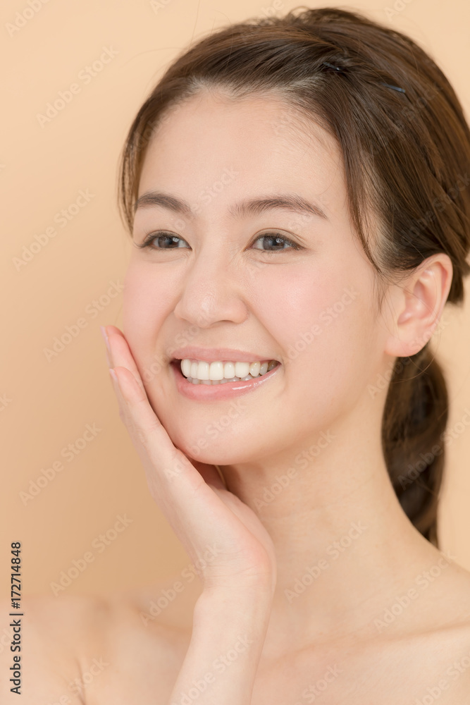 スキンケア・女性 スキンケア・女性