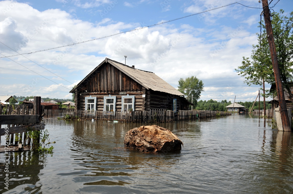 Flood. The river Ob, which emerged from the shores, flooded the outskirts of the city. Flood. The river Ob, which emerged from the shores, flooded the outskirts of the city.