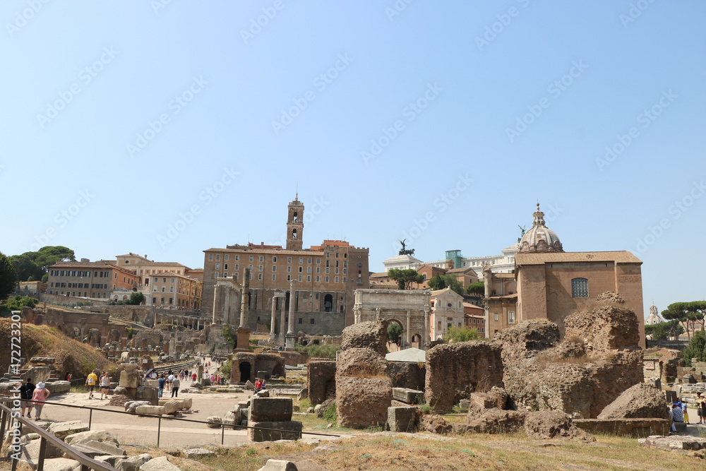 Fototapeta premium Resti archeologici dei Fori Imperiali. Roma Italia