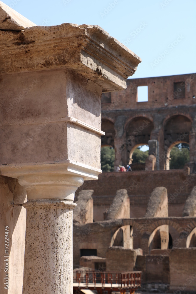 Fototapeta premium Resti archeologici dei Fori Imperiali. Roma Italia