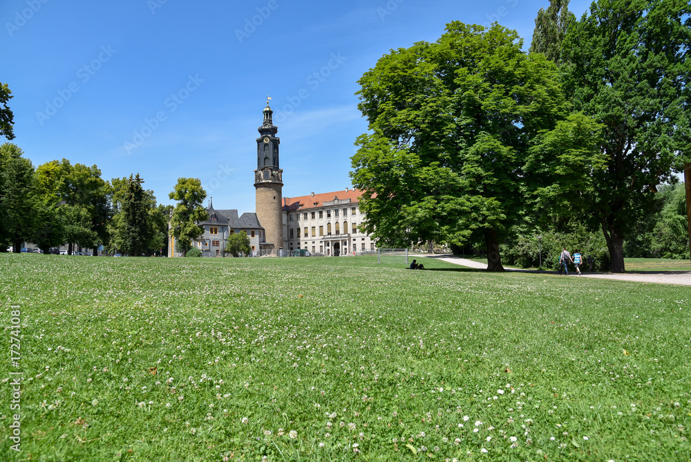 Ilmpark in Weimar mit Stadtschloss Ilmpark in Weimar mit Stadtschloss
