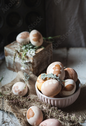 Easter eggs with floral motives