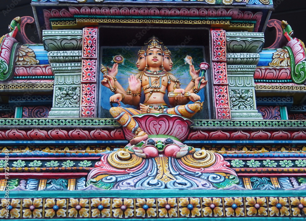 Fototapeta premium The Colorful Hindu Temple in Bangkok , Thailand