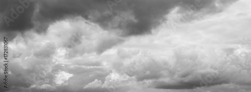 Canvas Print Cloudy gray sky. Clouds flying over horizon, cloudscape.