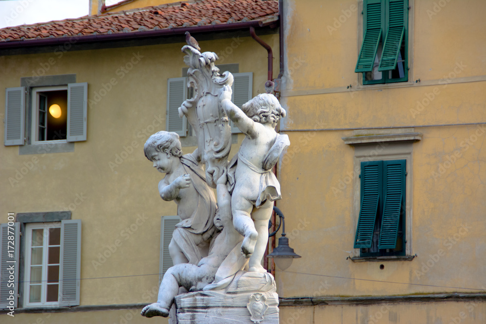 sculpture of angels in Pisa