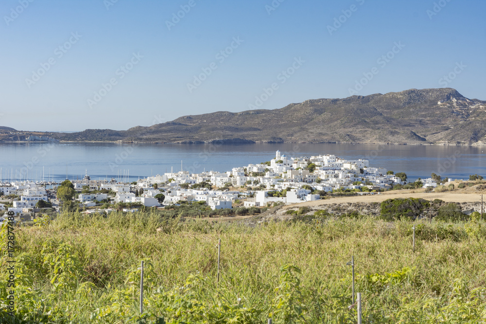 Il villaggio di Adamas a Milos, Grecia	