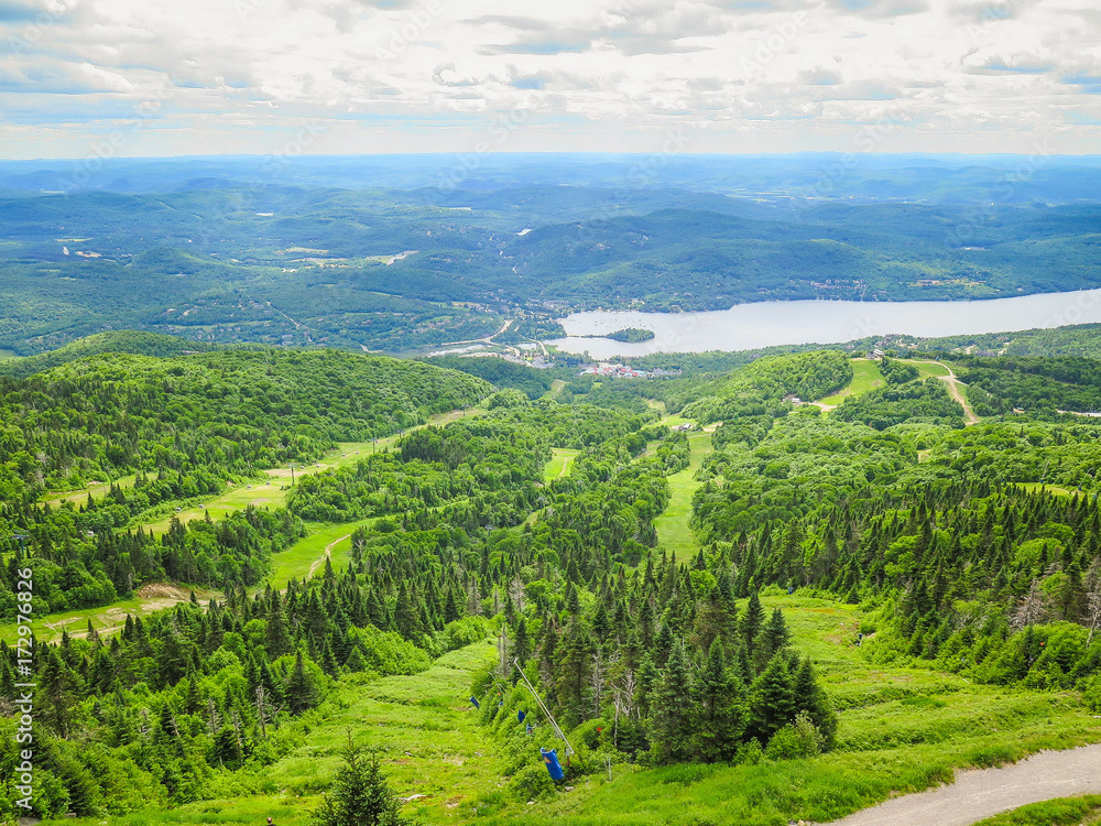 Road-tripping in Quebec region - Mont-Tremblant Road-tripping in Quebec region - Mont-Tremblant