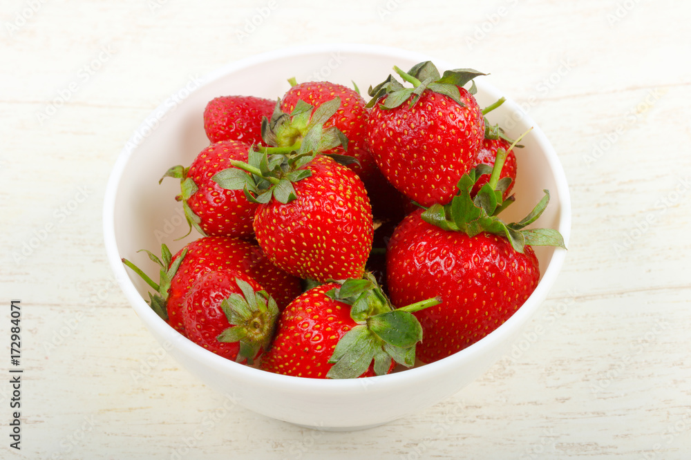 Strawberry in the bowl Strawberry in the bowl